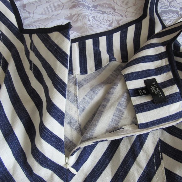TALBOTS SHORELINE Chevron Striped Dress Size 16P - Picture 13 of 13